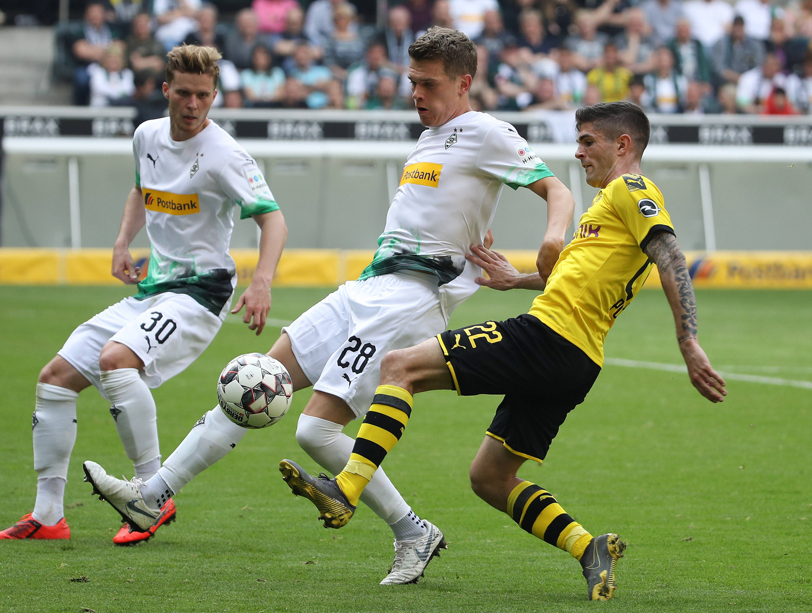 柏林联合主场战平门兴格拉德巴赫,难得一分的简单介绍 柏林联合主场战平门兴格拉德巴赫,难得一分的简单介绍