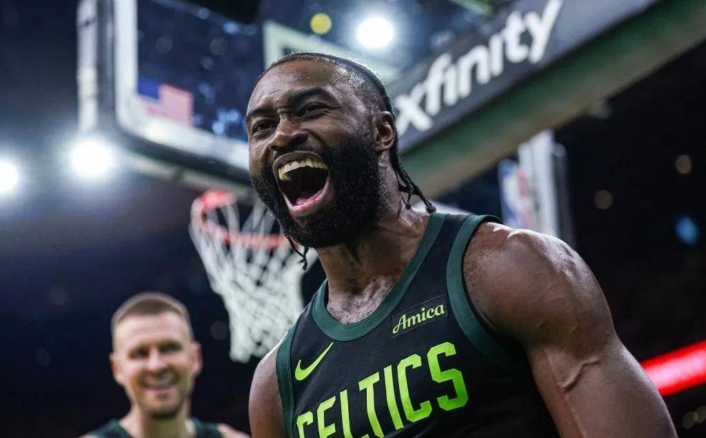 南美篮球赛事备受瞩目,球员表现亮眼!的简单介绍 南美篮球赛事备受瞩目,球员表现亮眼!的简单介绍