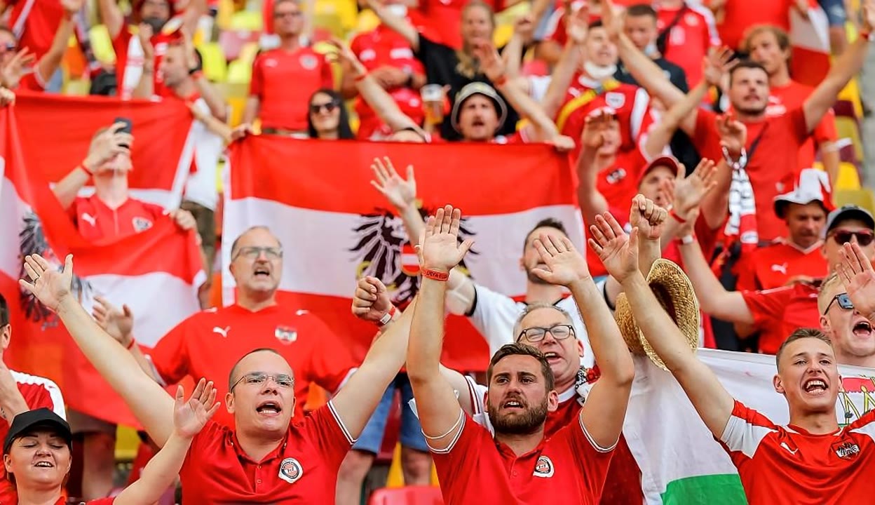 开云官方app入口-包含奥地利队力克中国队，奥恰洛夫扛起全队的词条