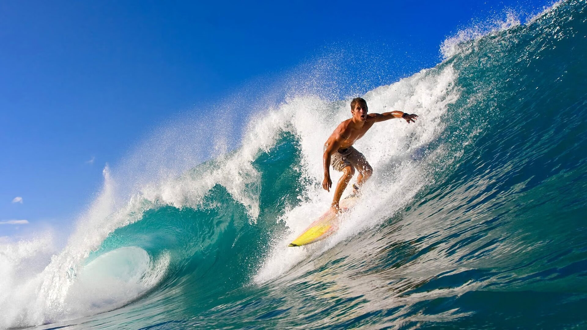 开云体育app-北欧坚韧与伊比利亚魔法，当芬兰加时绝杀墨西哥，佩德里在德比中点亮足球之夜