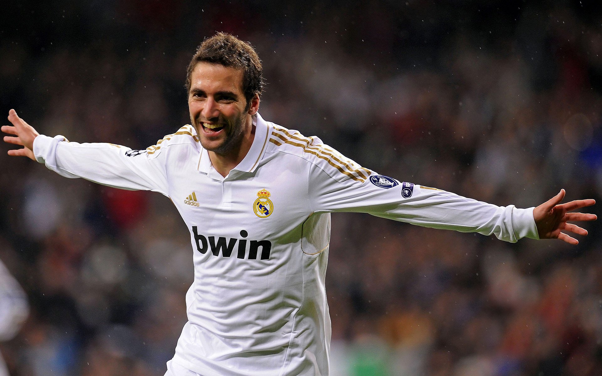 开云体育-当天山雪豹遇上萨城王权，杰伦·格林的三分钟让48分钟变成垃圾时间